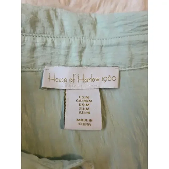 House Of Harlow 1960 Crinkle Button Down Shirt Pale Pastel Green Size M - Picture 4 of 7